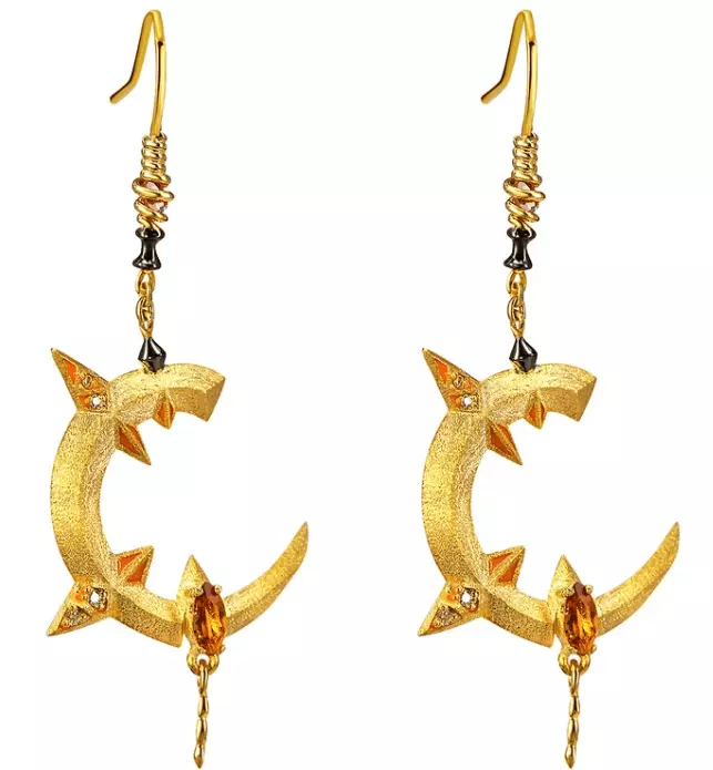 dragon cutlass earrings-min
